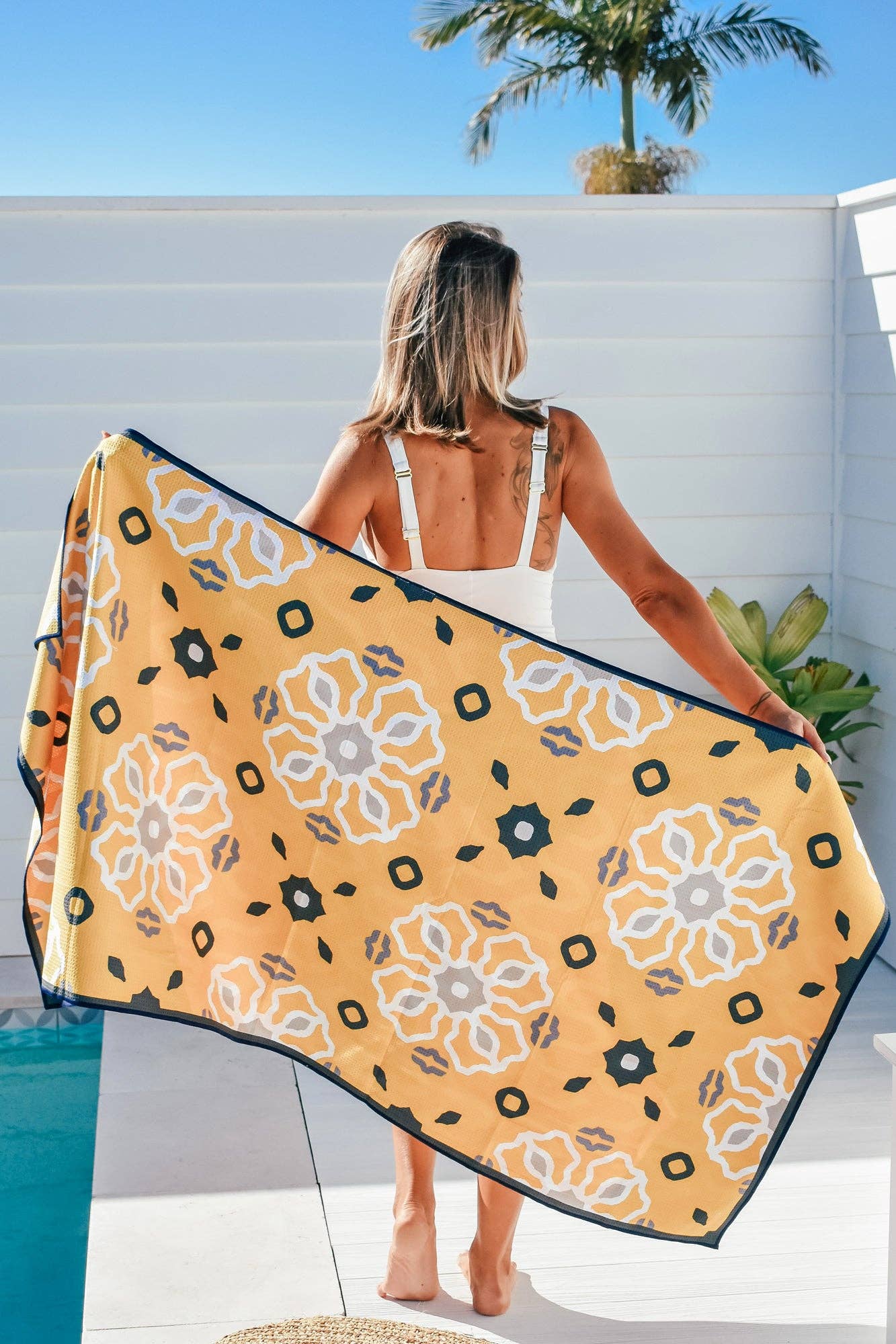 Breathing Travel - Boho Sun - Sand Free Beach Towel